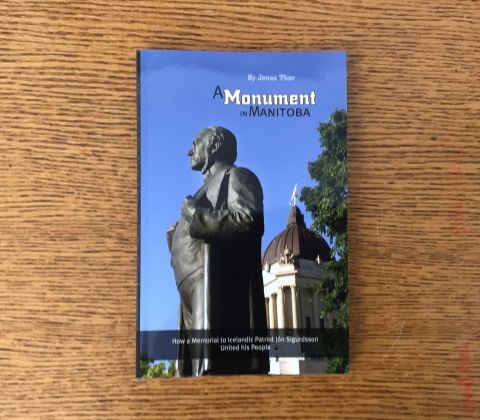 a monument in manitoba better pic   